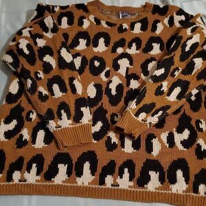 Sparkle & Fade Animal print sweater use M